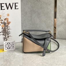 Loewe Puzzle Bags